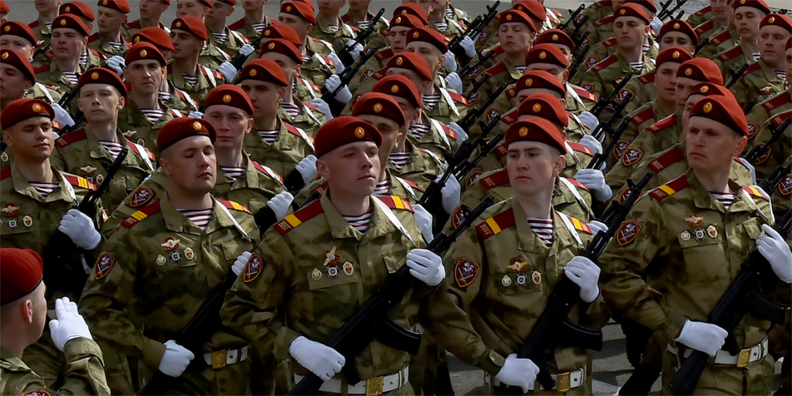 Archivo. Desfile militar del Día de la Victoria, en San Petersburgo, el 9 de mayo de 2022. (Olga Maltseva/AFP)