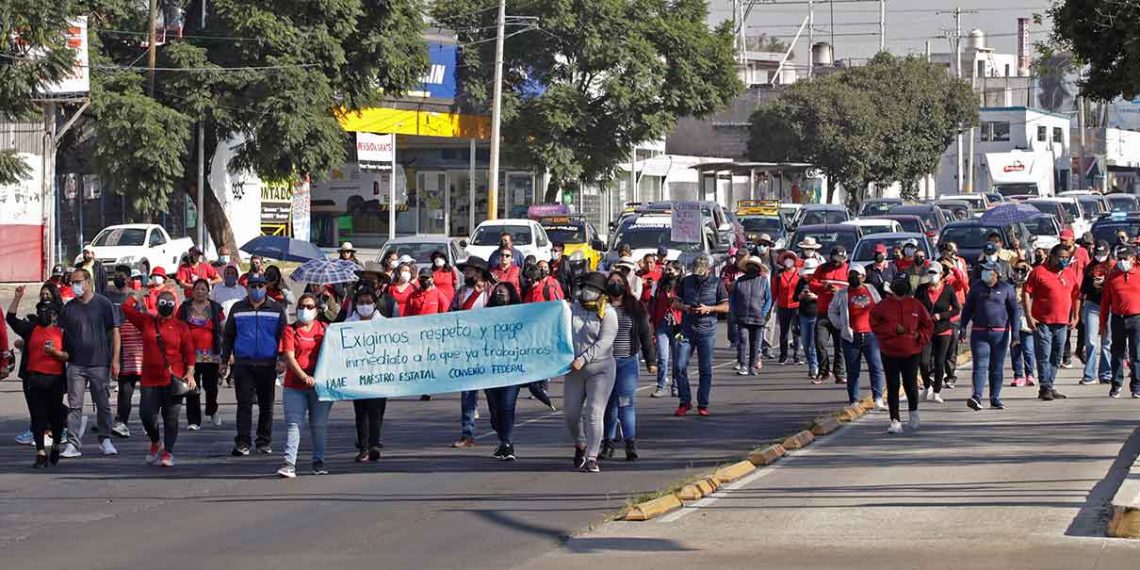 Este JUEVES pagarán el retroactivo del incremento salarial a docentes de Puebla