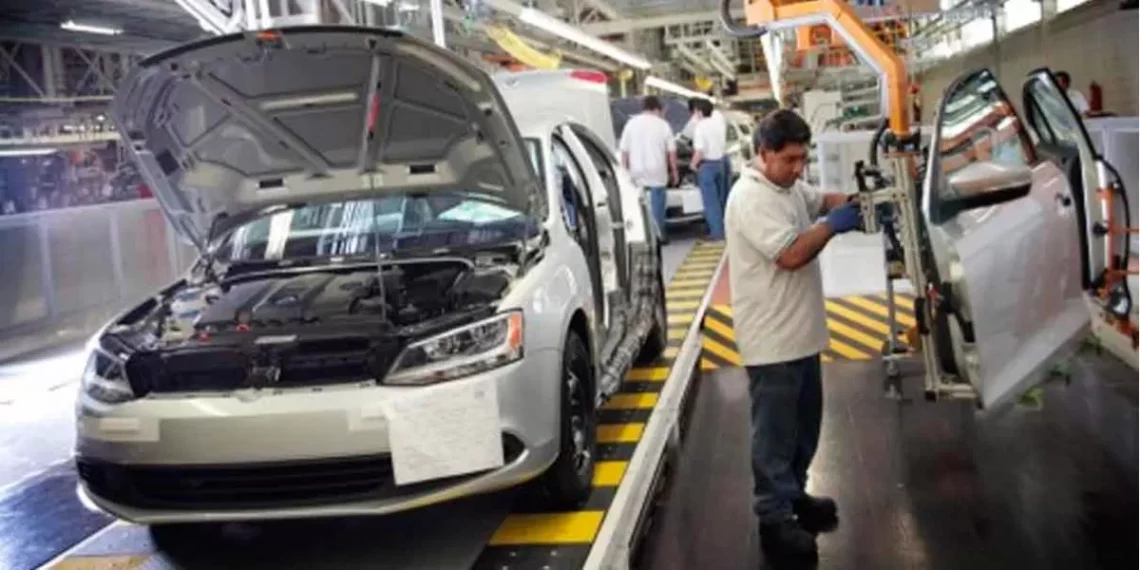 VW se va a paro técnico en la línea de producción del Jetta