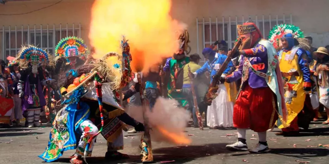 Menor de edad muere tras riña en carnaval de Huejotzingo