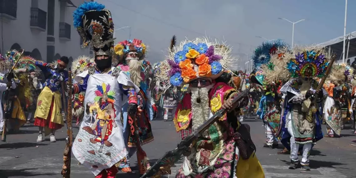 FOTO. Joven ASEIN4DO en carnaval de Huejotzingo fue por un DISP4RO y no por mosquetón: Fiscalía