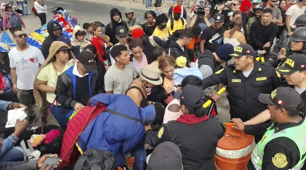 Peru, medidas contra migrantes