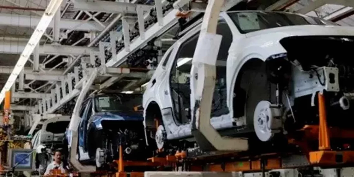 Volkswagen para producción de la camioneta TAOS por falta de microcomponentes