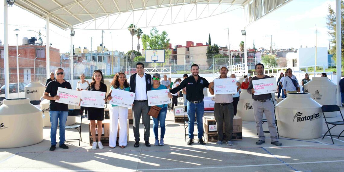 Leo Montañez impulsa acciones a favor de la salud y desarrollo de las familias de Aguascalientes