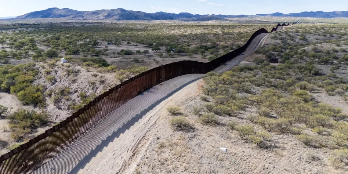 Ampliación muro fronterizo