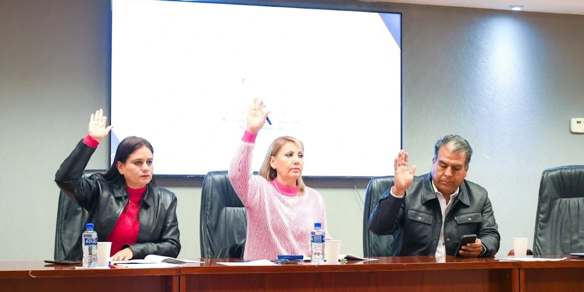 Gladys Ramírez, María de Jesús Marmolejo y Cuauhtémoc Escobedo.