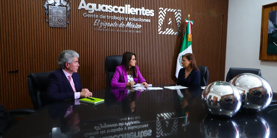 Reunión CCE y Tere Jiménez.