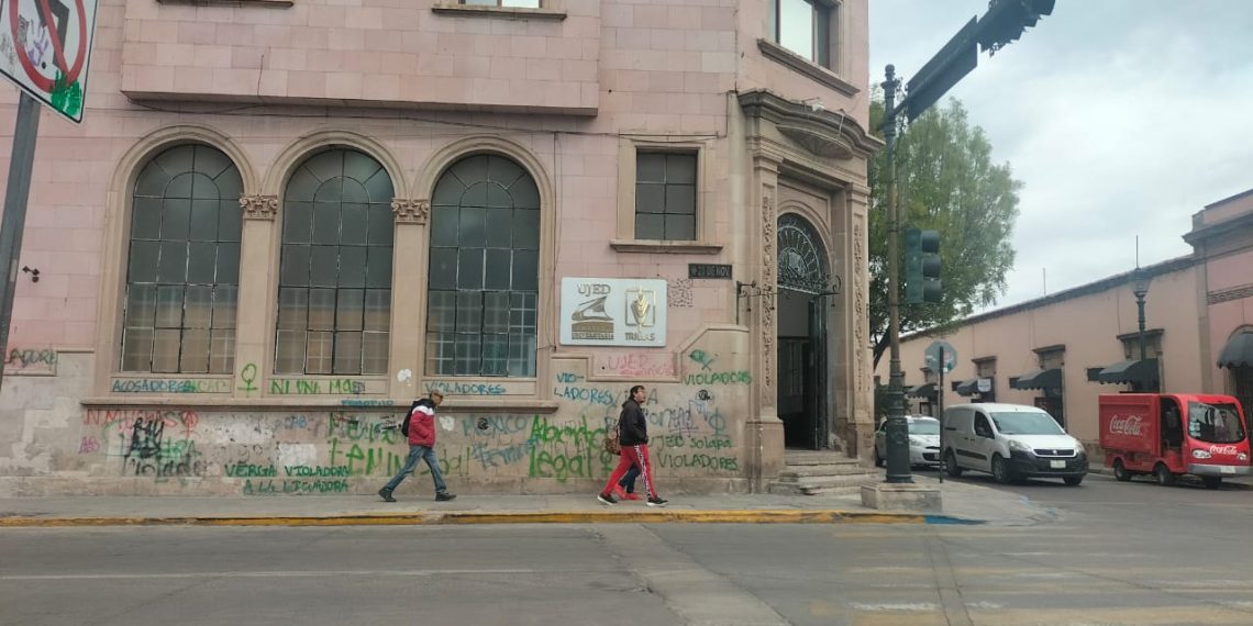 Vandalismo debe ser castigado.