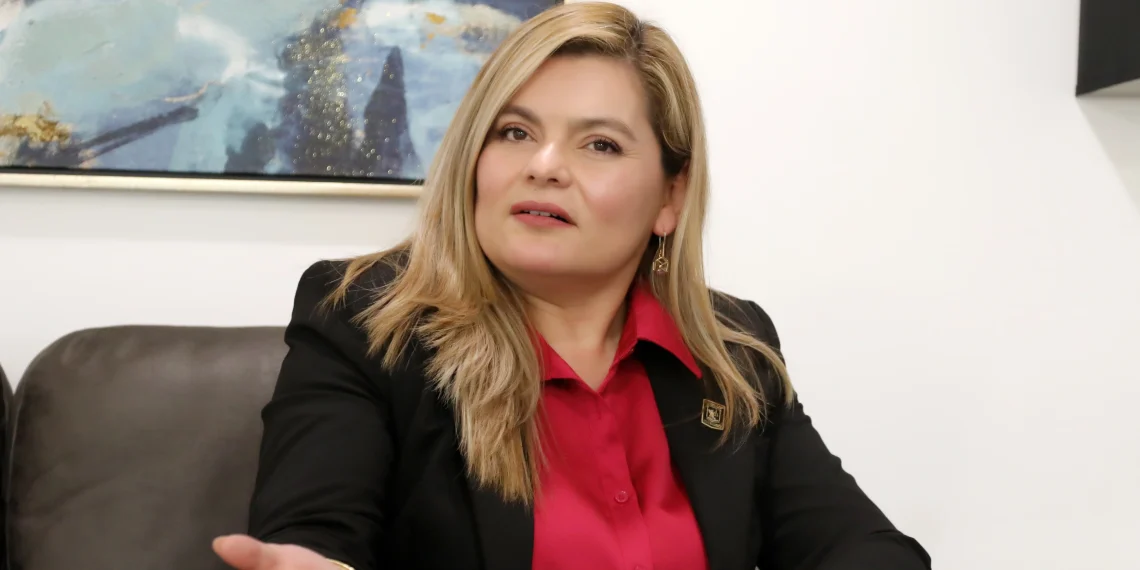 Gina Villalobos una mujer libre