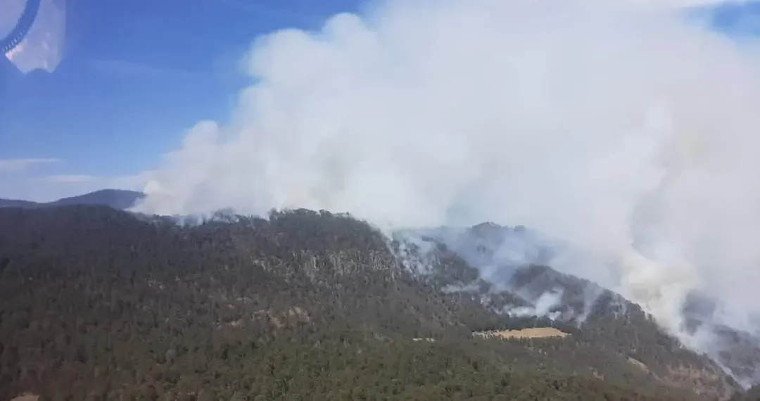 Actualmente hay dos incendios forestales activos en San Dimas