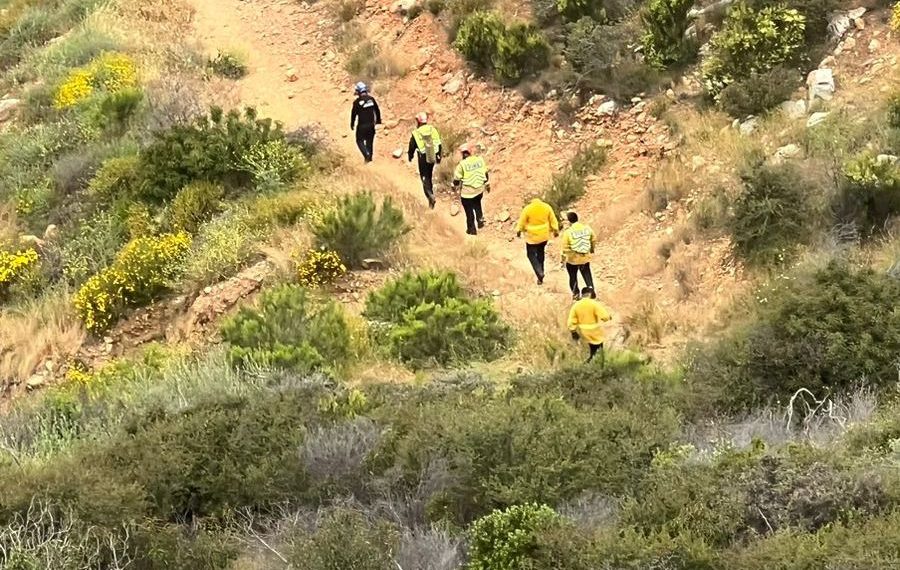 Bomberos Tijuana coordina rescate de ciudadano extraviado
