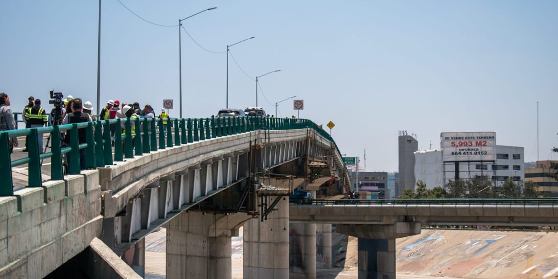 Reabren el puente vehicular "El Chaparral"