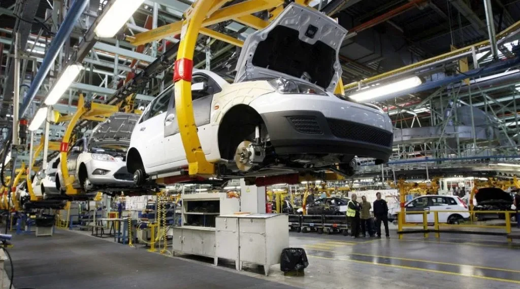 Situación en COMPAS no debilita al sector automotriz: empresarios