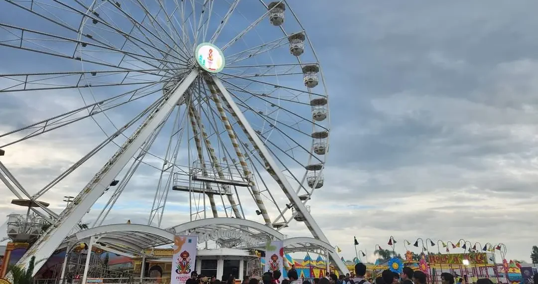 Juegos mecánicos feria Durango