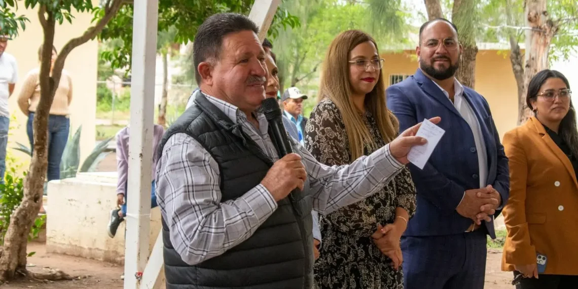 “Yo tengo una para la casa y otra para la parcela”: alcalde de Asientos promueve que campesinos soliciten portar armas