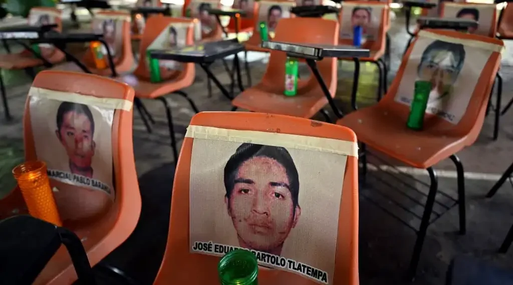 Ayotzinapa Sheinbaum