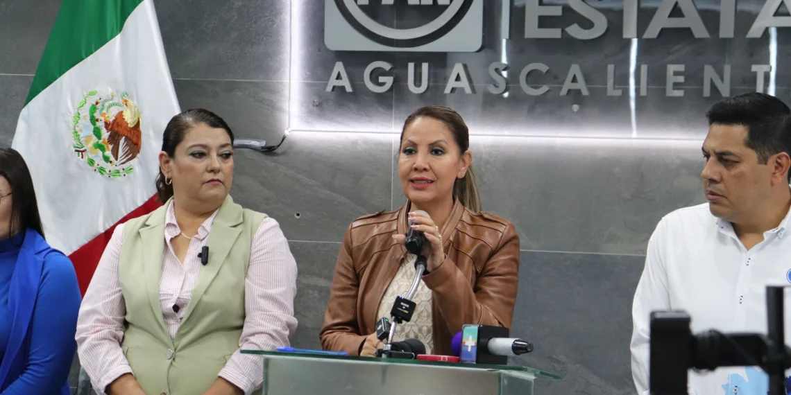 Morenistas bucarán desafuero de "La Chuya" por apología al delito