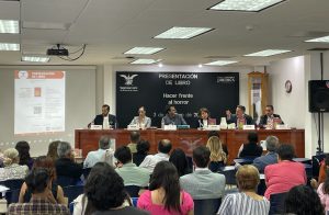 Presentación de "Hacer frente al horror" en la Casa de la Cultura Jurídica en Aguascalientes