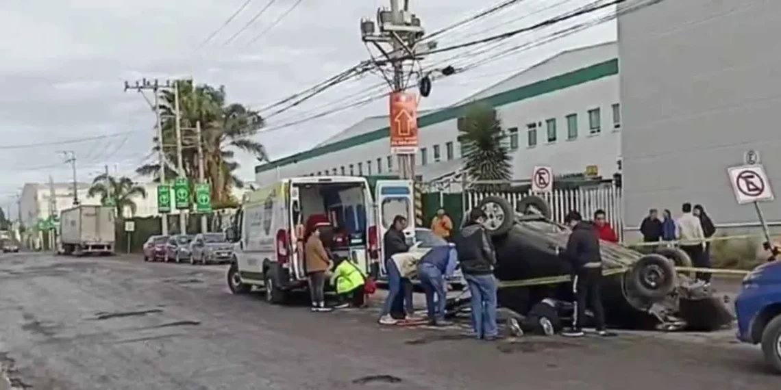 volcadura en Cuautlancingo