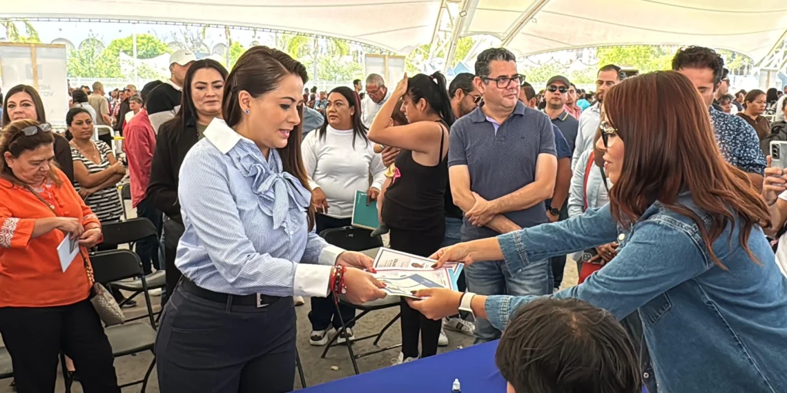Exhorta Tere Jiménez a nuevas dirigencias a voltear a ver a México
