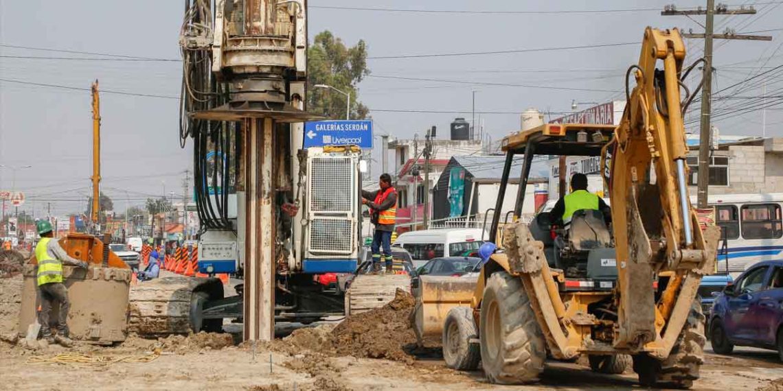 Ayuntamiento de Puebla dejó 200 mdp en deuda de 11 obras en la capital