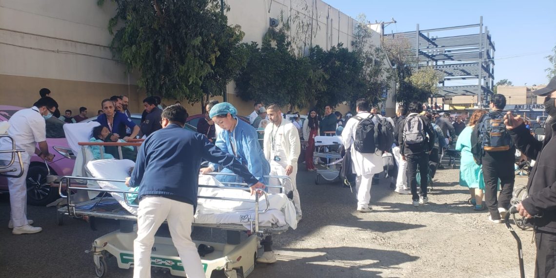 Desalojan a 523 personas en la clínica 20 del IMSS