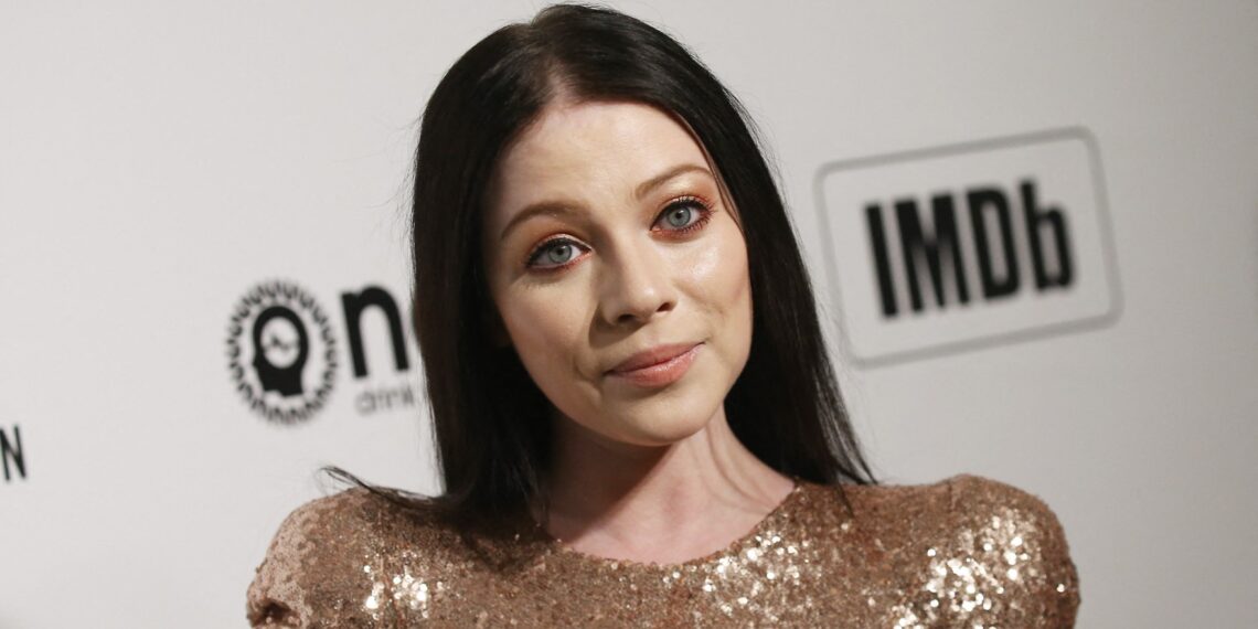 La actriz Michelle Trachtenberg fue encontrada en su departamento en Nueva York.(Photo by Michael Tran / AFP)