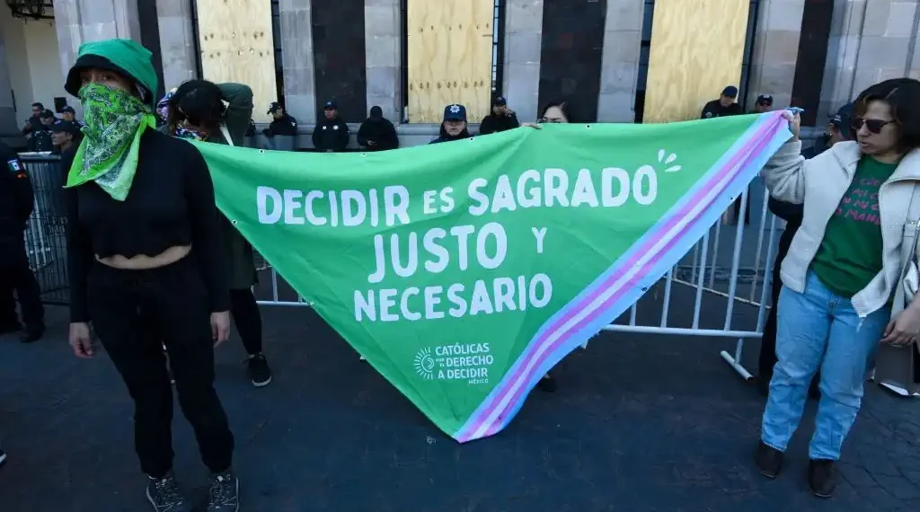 Aborto legal ISSSTE