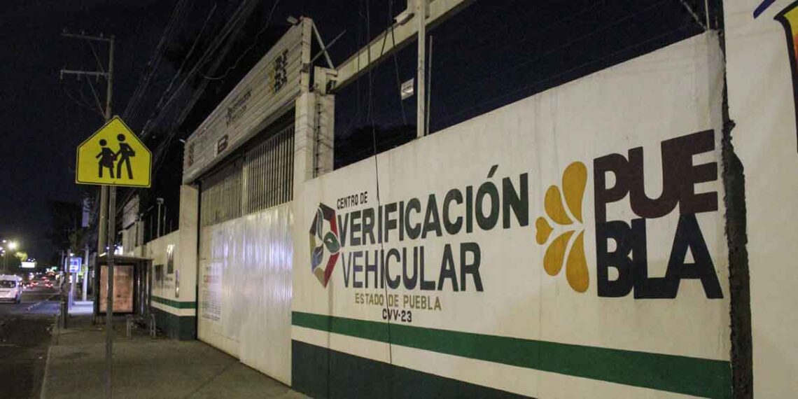 Clausuran seis Verificentros más en Puebla por irregularidades