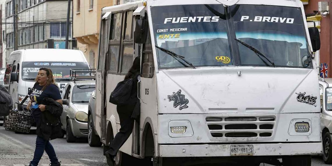 Exigen capacitación obligatoria para conductores de transporte público