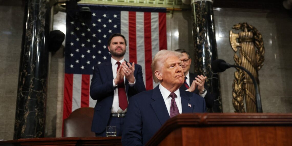 Donald Trump ofreció un discurso en el que justificó todas las decisiones en lo que va su gestión. (Photo by Win McNamee / POOL / AFP)