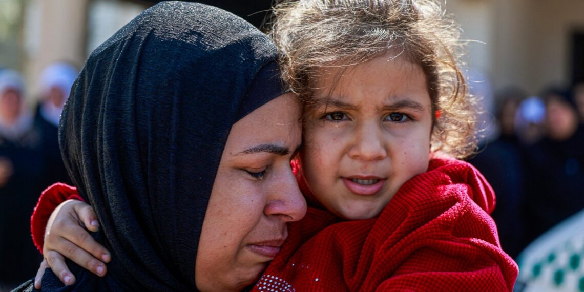 Israel acumula cargos de crimenes genocidas en territorio palestino. (Photo by Jaafar ASHTIYEH / AFP)