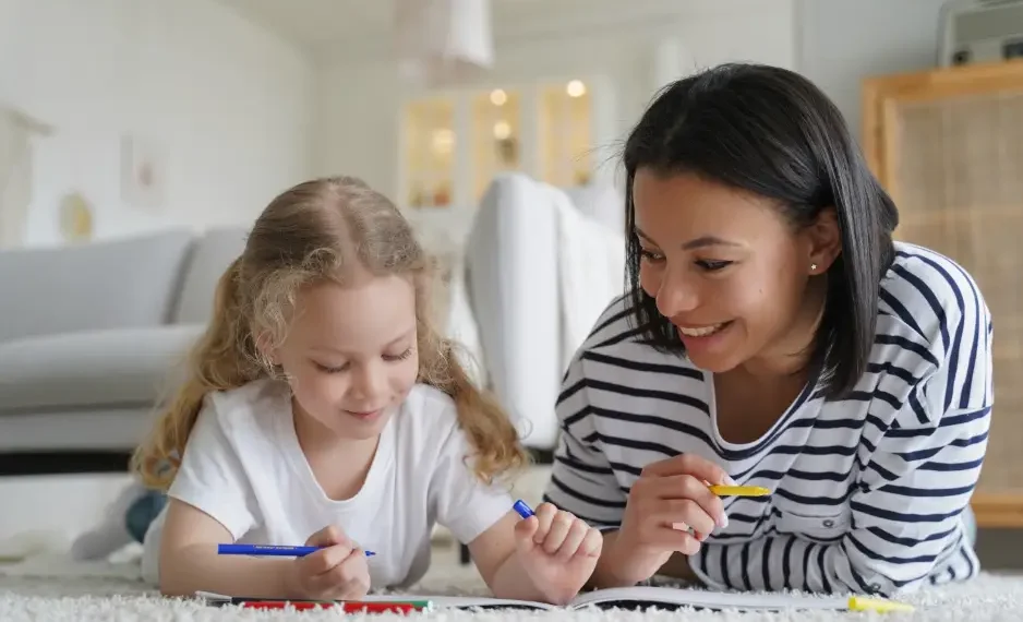 Entre los talleres que impartirán durante estos días destaca: ¿Qué hacer para que mi hijo conecte con sus emociones? (AdobeStock)