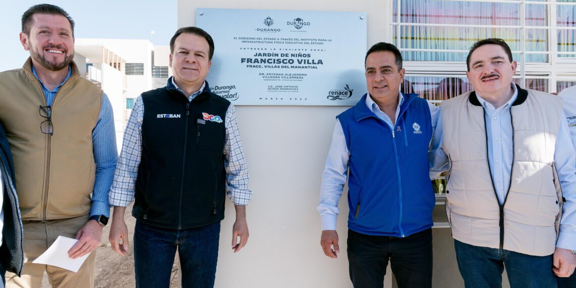 Entregan tres nuevas escuelas en Durango