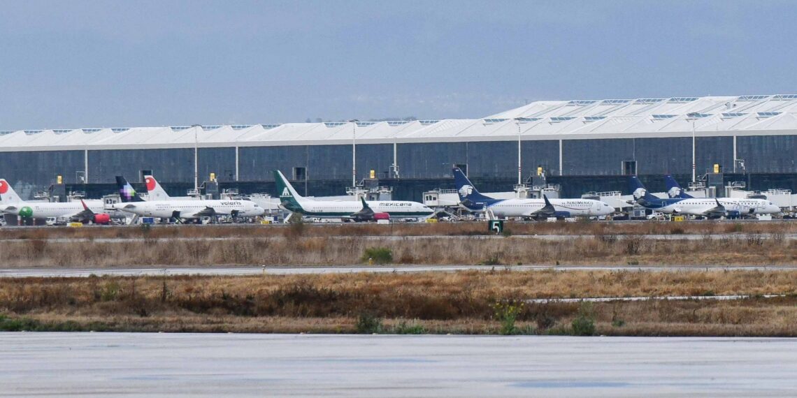 El Aeropuerto Internacional Felipe Ángeles (AIFA) suma siete rutas internacionales a Estados Unidos con Viva.
(FOTO: MARIO JASSO / Cuartoscuro)