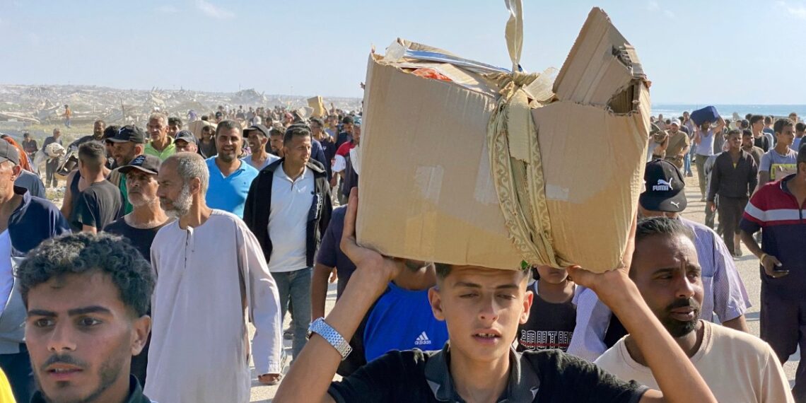 Luego de que se quitara el bloqueo de Israel la ayuda entró a la Franja de Gaza. (Photo by AFP)