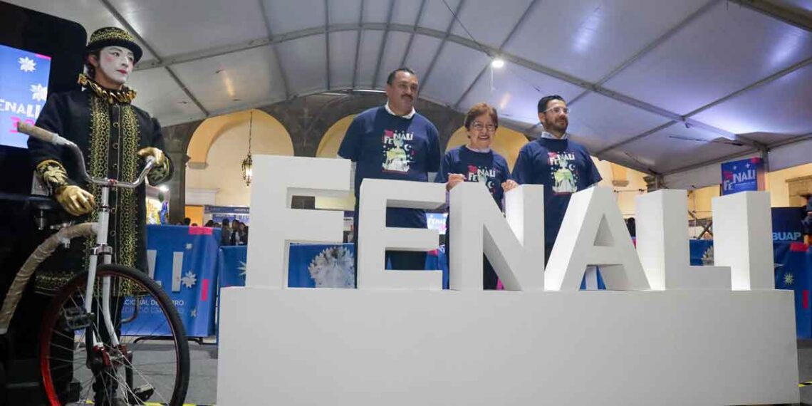 BUAP inaugura la Feria Nacional del Libro en el histórico Carolino