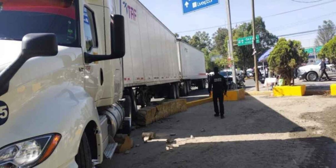 Drones y vigilancia reforzada en la autopista México-Puebla para frenar robos