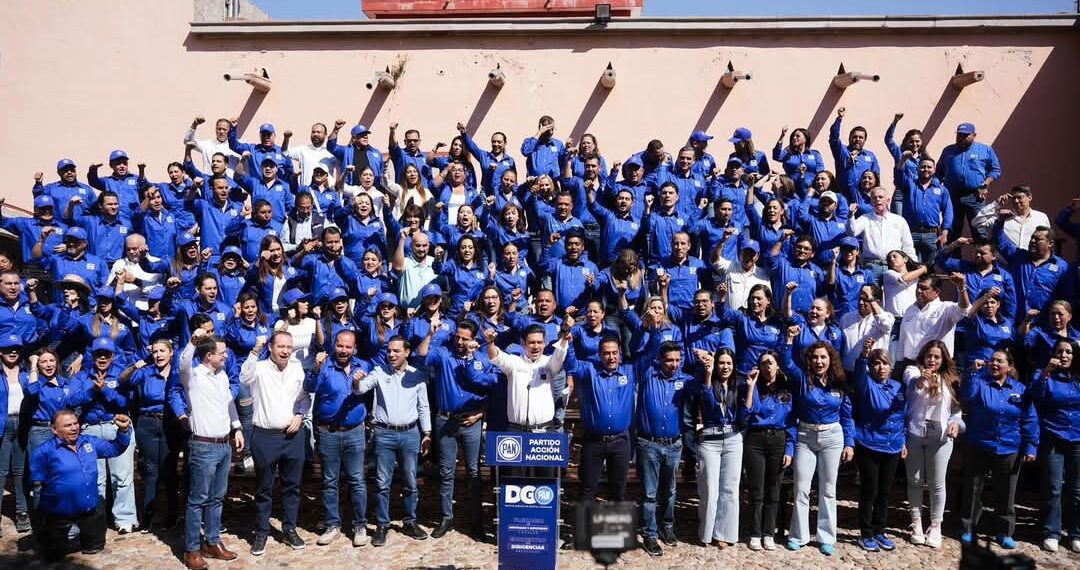 Dirigentes y diputados del PAN se reúnen para respaldar candidatura en Durango de Toño Ochoa