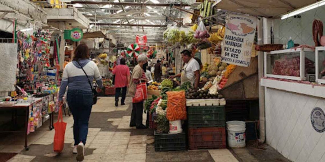 Puebla impulsa el reciclaje en mercados municipales con programa estatal