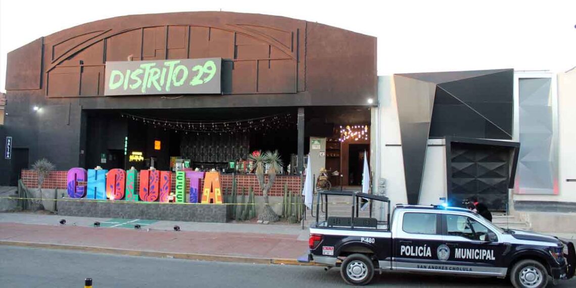Violencia y descontrol por antros que incumplen normas en San Andrés Cholula