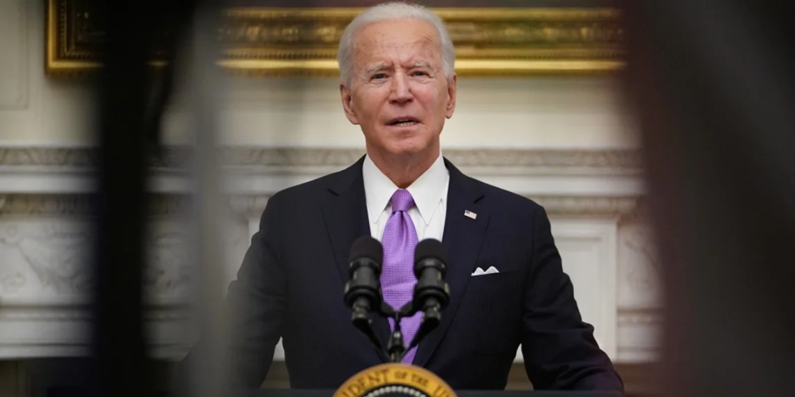 El expresidente Joe Biden está enfrentando un agresivo cáncer de prostata que llegó al grado de metástasis.(Photo by MANDEL NGAN / AFP)