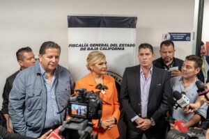 Conferencia de prensa en firma de convenio Fiscalía del Estado de BC