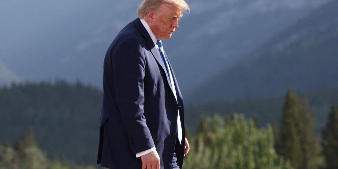 Donald Trump decidió abandonar la cumbre internacional realizada en Canadá. (Photo by Suzanne Plunkett / POOL / AFP)