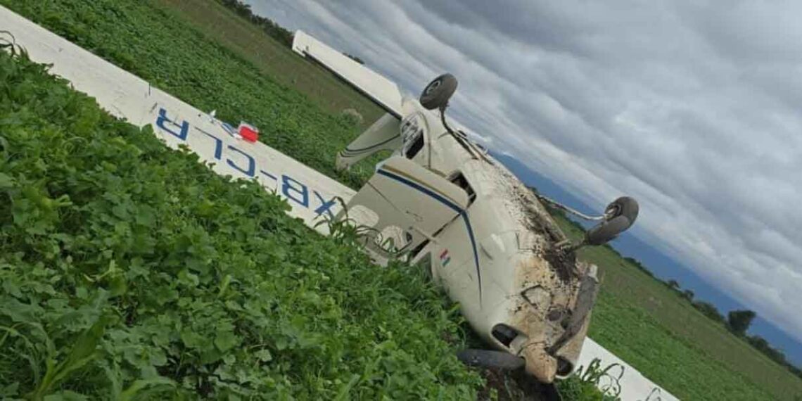 Cae avioneta en Huejotzingo; reportan dos personas heridas