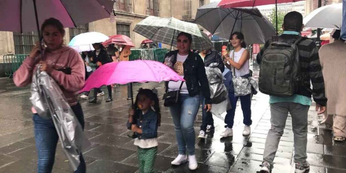 ¿Qué zonas de Puebla suspenden clases por huracán Erick este 19 y 20 de junio?