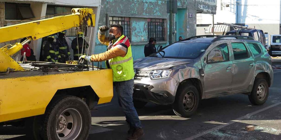 Secretaría de Movilidad reduce tarifas de grúas y corralones en Puebla