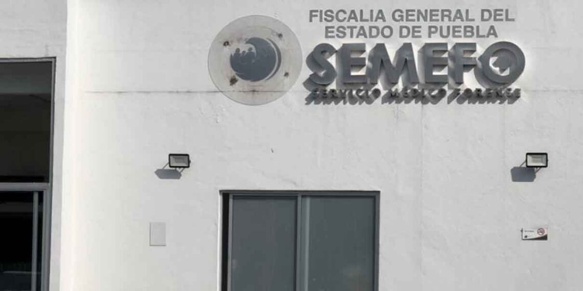 260 cuerpos identificados en el Semefo de Puebla; habrá exhumaciones y entregas