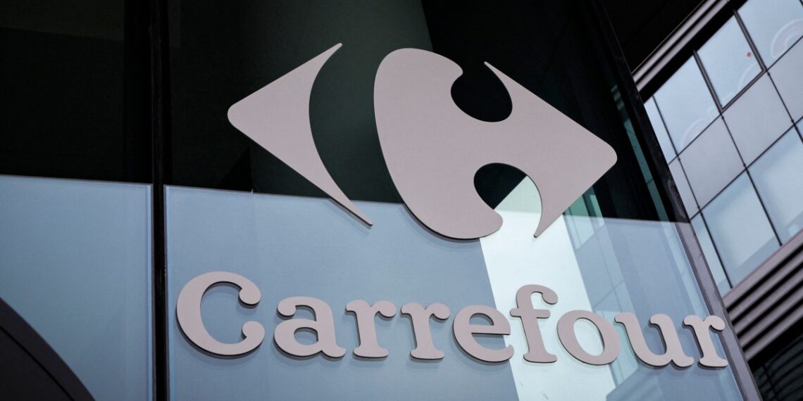 La cadena de supermercados Carrefour ha decidido terminar sus operaciones en Argentina por poca viabilidad económica. Esto ya se vio antes en México. (Photo by STEPHANE DE SAKUTIN / AFP)
