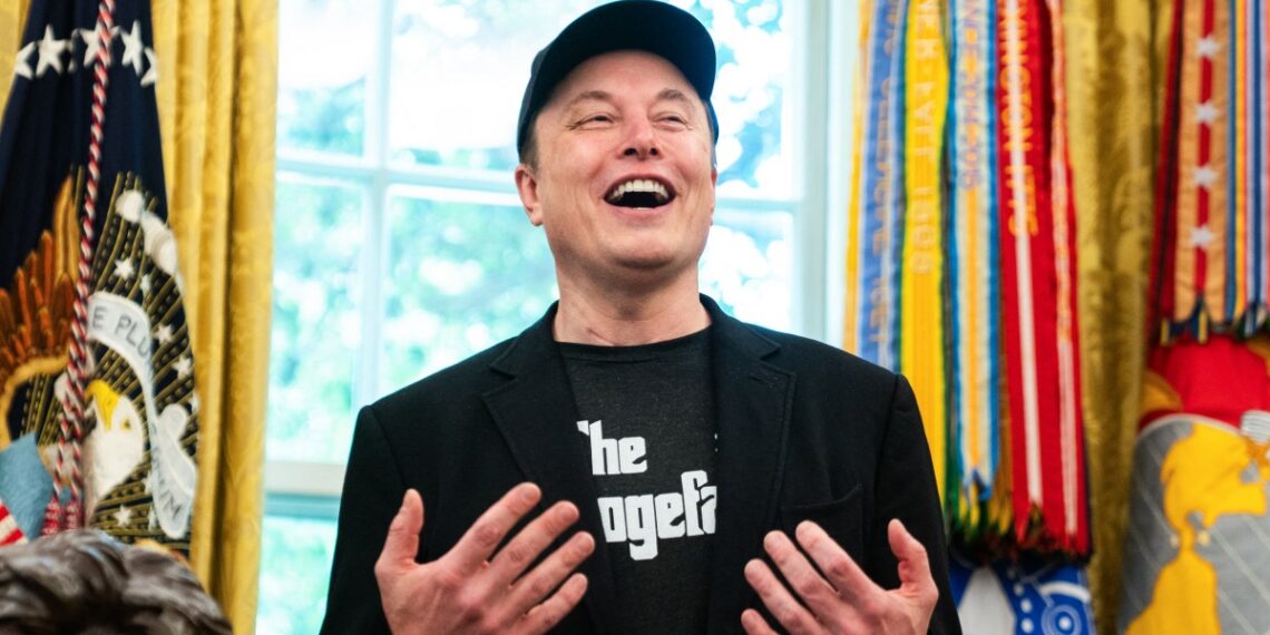 Elon Musk se convierte en una amenaza política para los Republicanos, luego de ser un aliado clave en la pasada elección. (Photo by Allison ROBBERT / AFP)